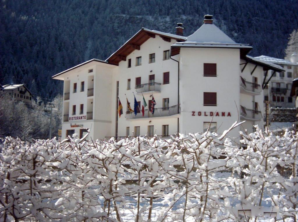 Hotel Zoldana Forno di Zoldo Eksteriør bilde